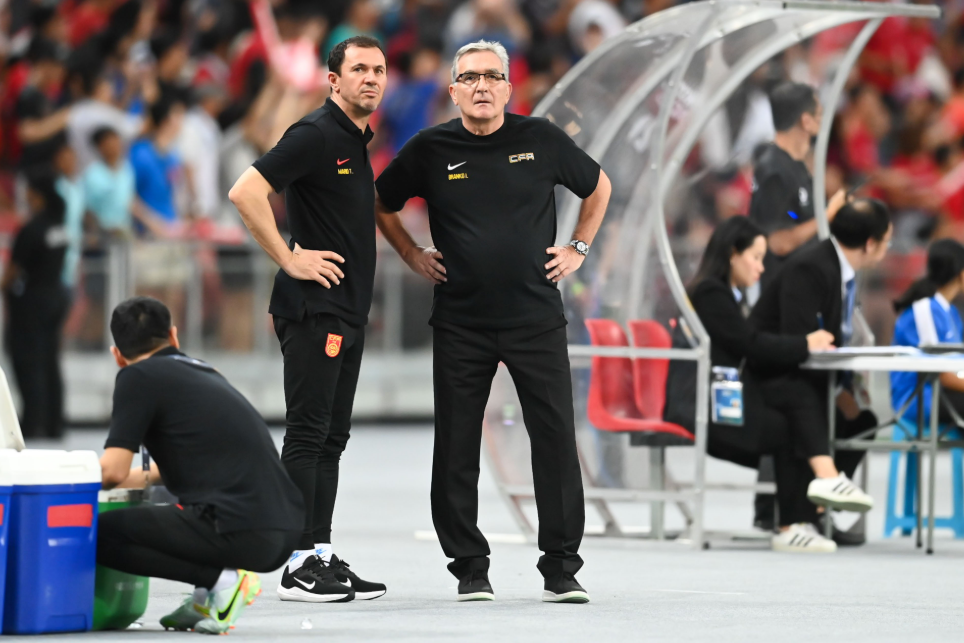 爱游戏-包含集结日阿森纳备战意甲，内部沟通细节曝光，管理层满意，资深球员宣示担当的词条-爱游戏